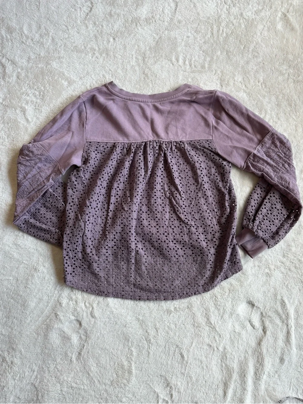 Anthropologie Cotton Lavender Lace Eyelet Balloon Sleeve V-Neck Top Size Small